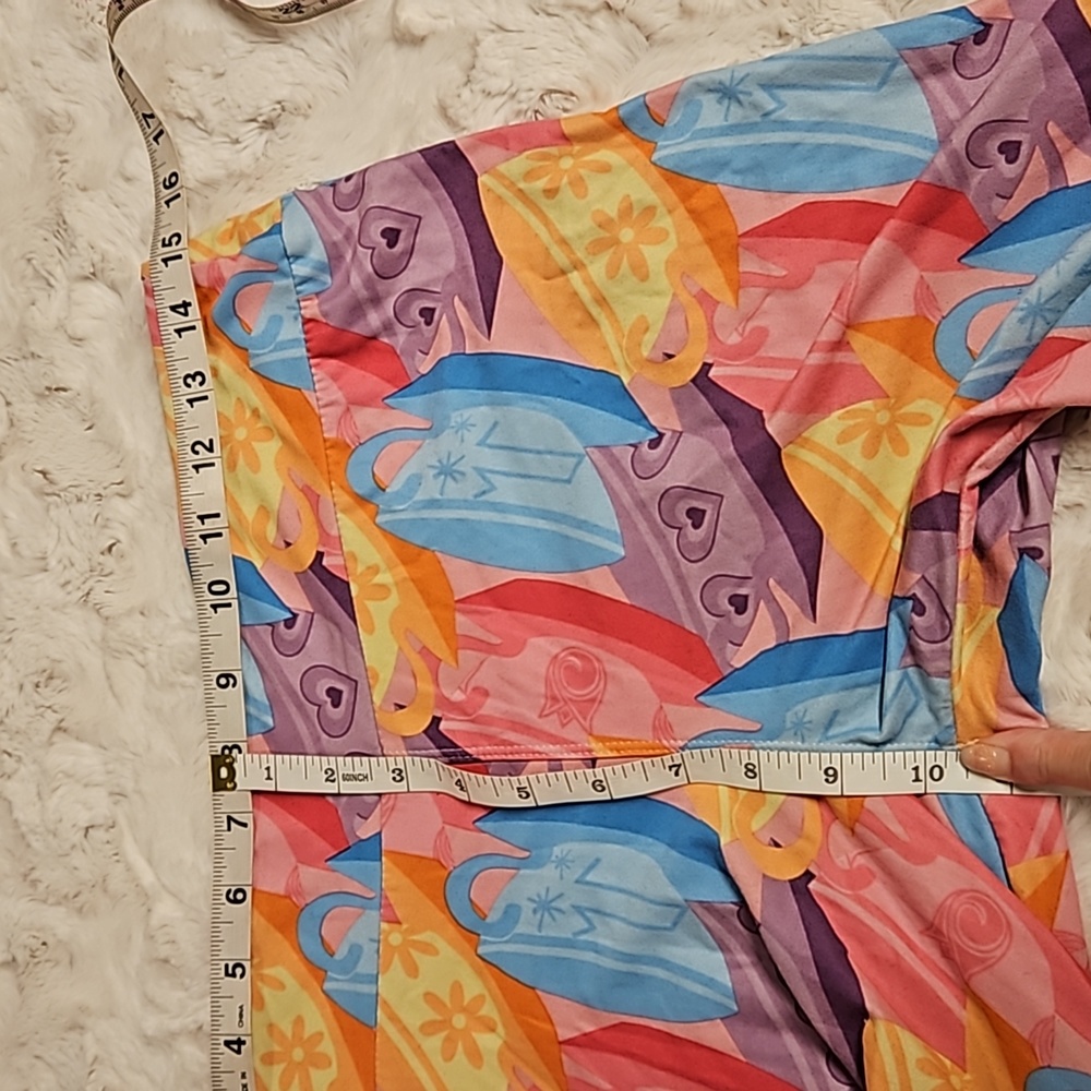 DISNEY Alice in Wonderland tea cup leggings Medium sold out in parks - Picture 5 of 7